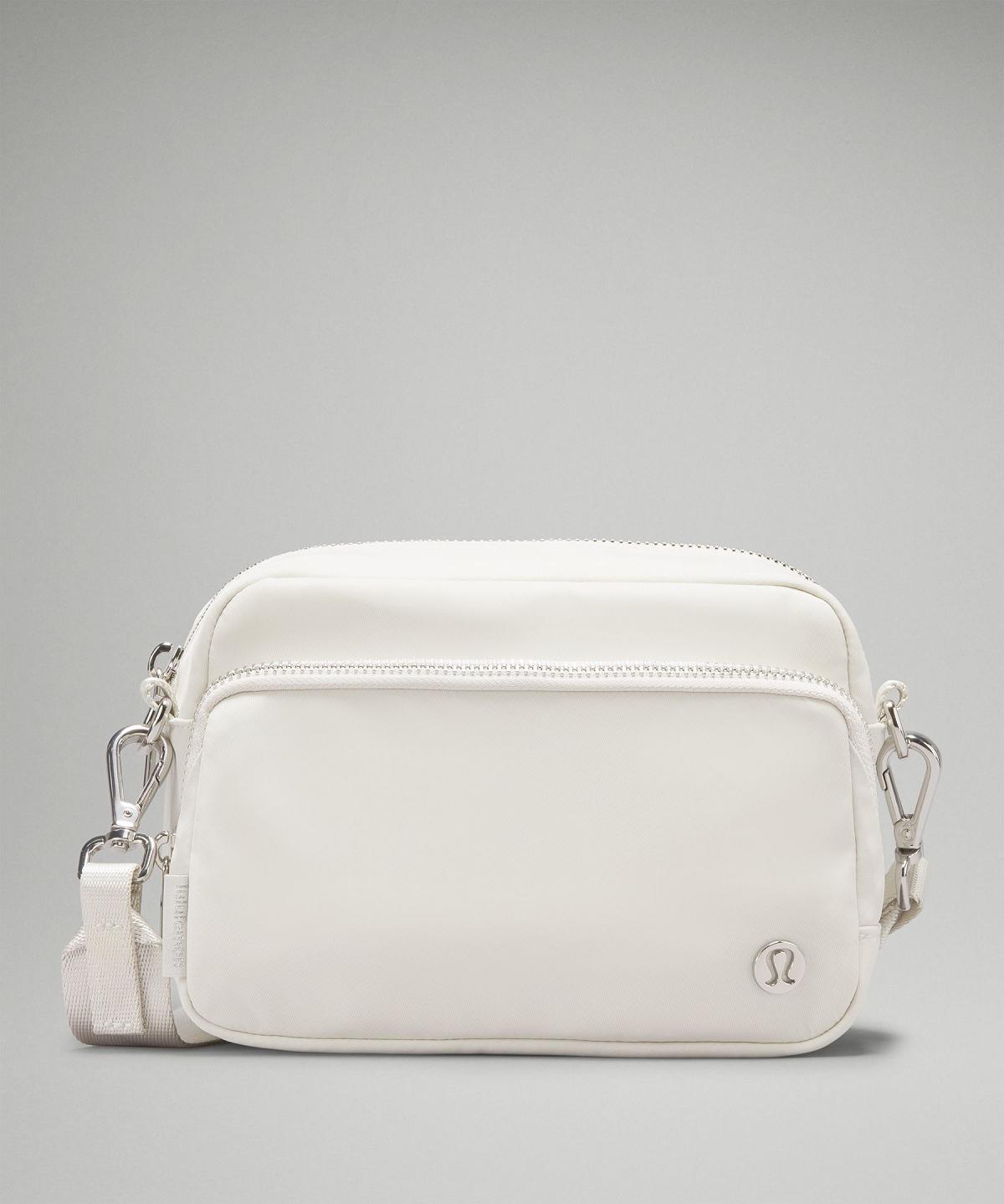 Lululemon Everywhere 2L Crossbody Veske Bag Hvite | NO_LuLu14891