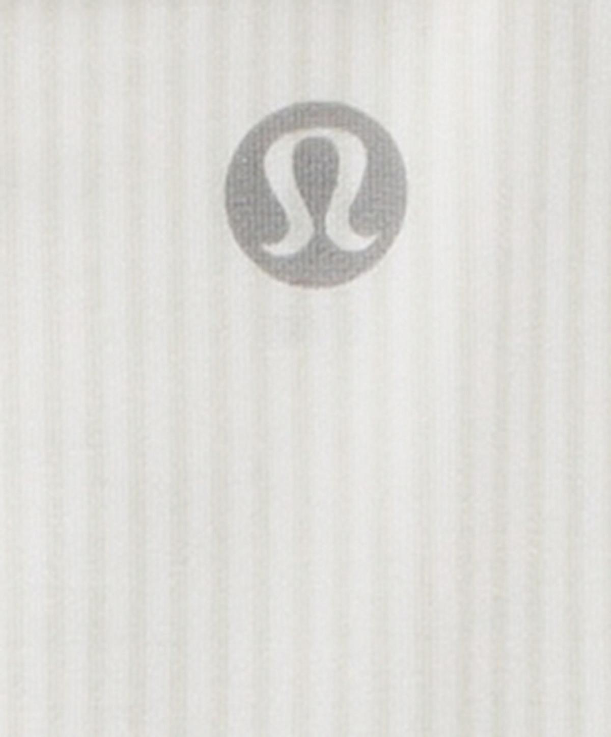 Lululemon InvisiWear Mid-Rise Thong Undertøy Dame Hvite Svarte Blå | NO_LuLu49105