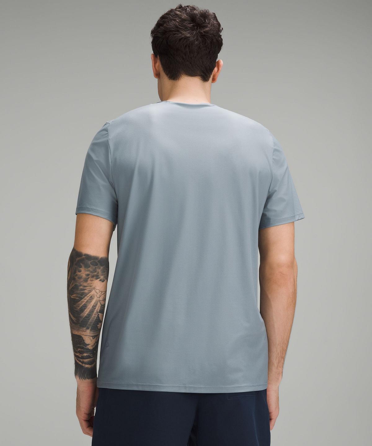 Lululemon Ultra-Soft Nulu Short-Sleeve T-Shirt Skjorte Herre Blå | NO_LuLu52233